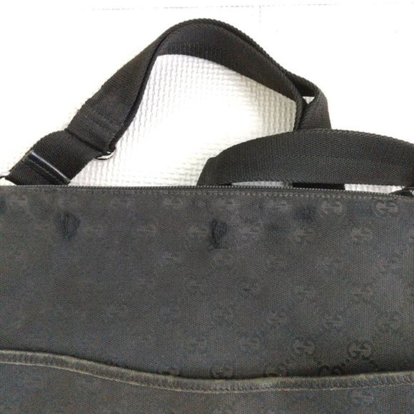 Gucci GG Canvas Shoulder Bagš„PRICE DROPš„ - Picture 3 of 13